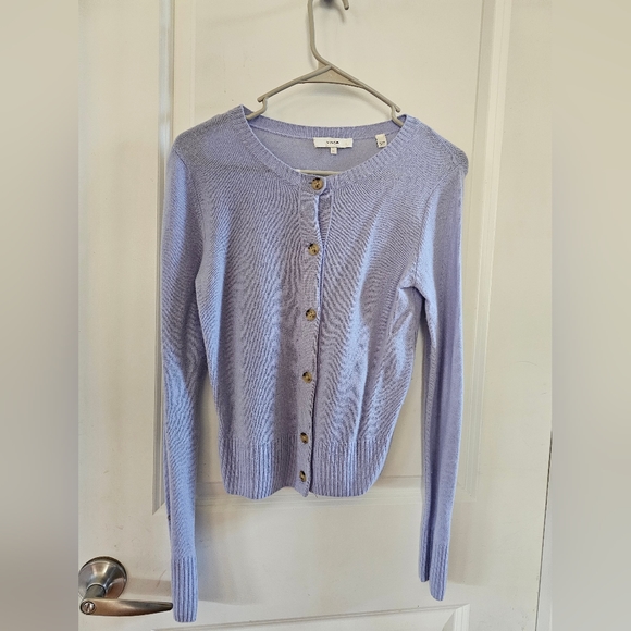 Vince Sweaters - NWOT Vince Button wool and cashmere blend cardigan, size xs